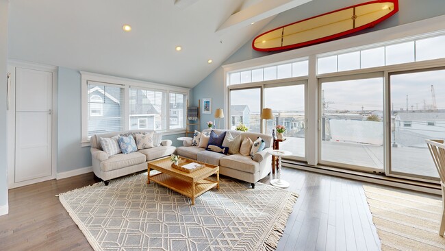 11 Epping Ave, Hampton, NH 03842 - photo 2