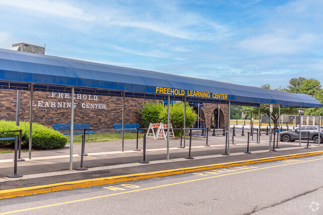 Student drop off area at the Freehold Learning Center.