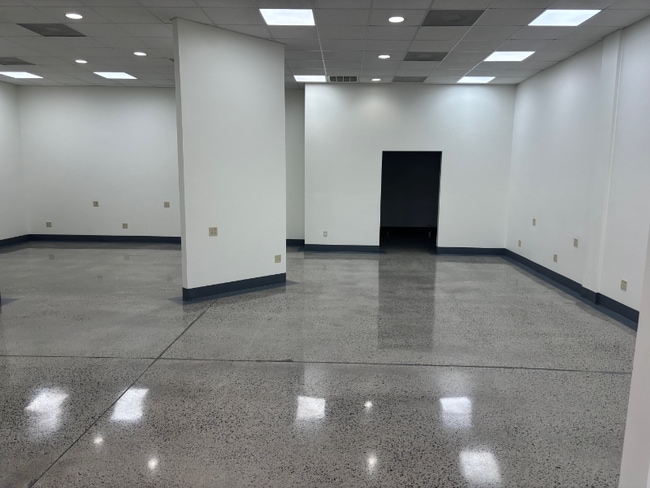 515 Cross St, New Tazewell, TN 37825 - photo 4