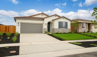 1131 Camomile Dr, Plumas Lake, CA 95961