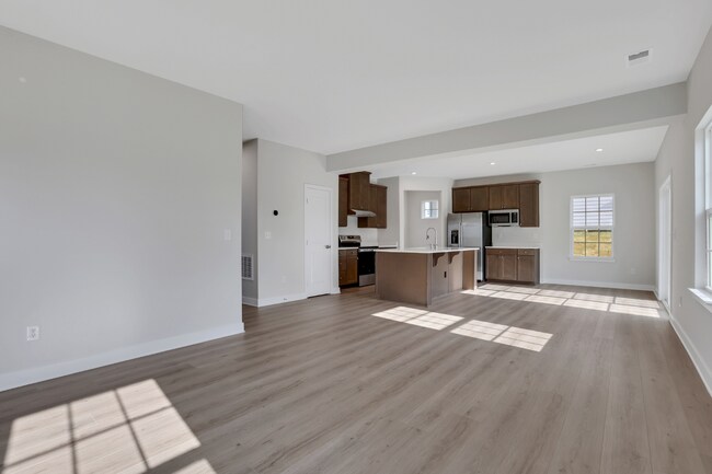 133 Asbury Cir, Calhoun, GA 30701 - photo 6