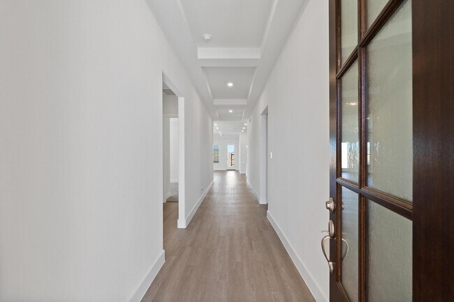 1524 Apache Heights Dr, Dayton, TX 77535 - photo 3