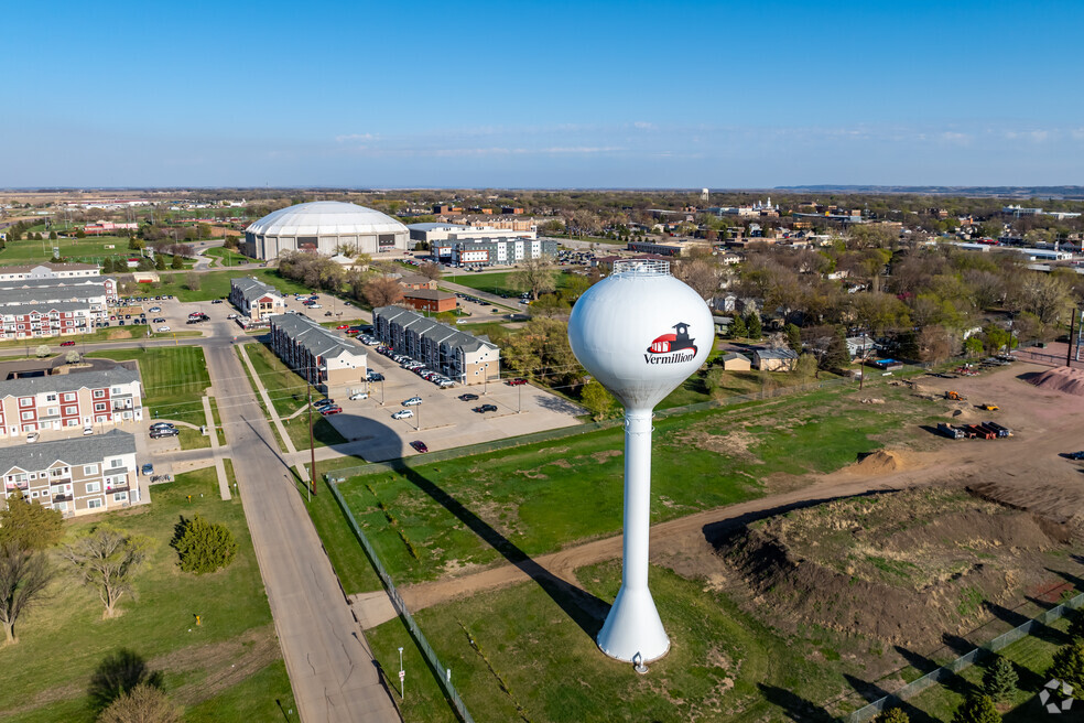 CTY_Vermillion_1025607_P2_V1_JK_050225