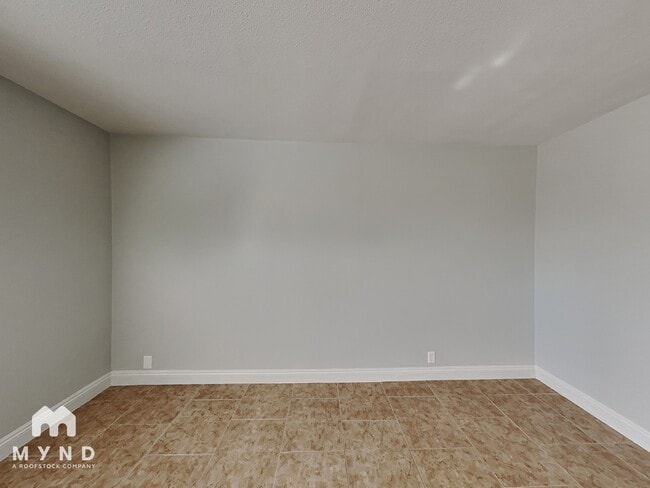 1165 Hart Ave, Las Vegas, NV 89106 - photo 6