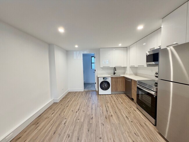 940 W Carmen Ave unit 1, Chicago, IL 60640 - photo 4