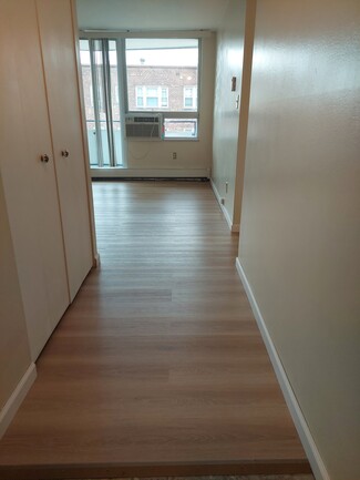 11811 Lake Ave Unit 403, Lakewood, OH 44107