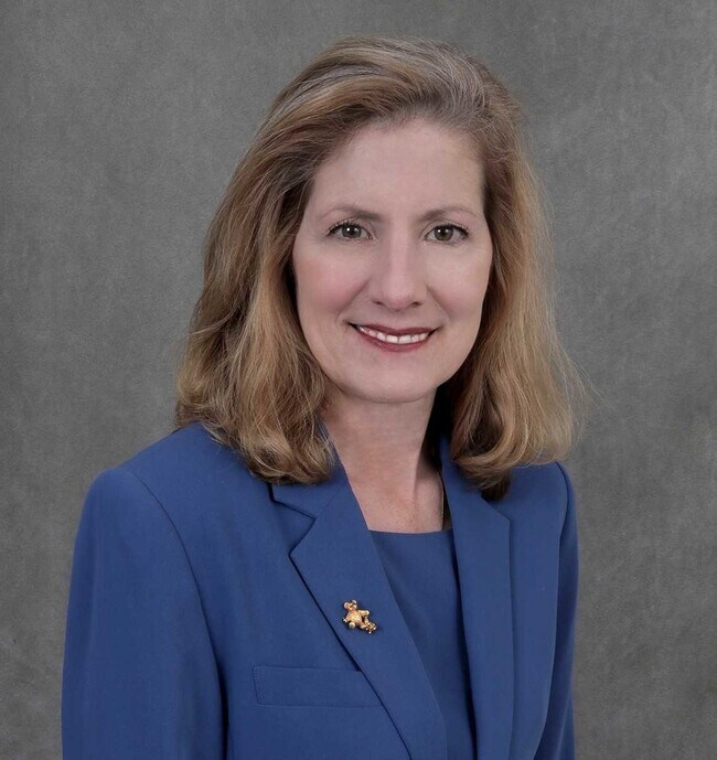 Ruth Lyons