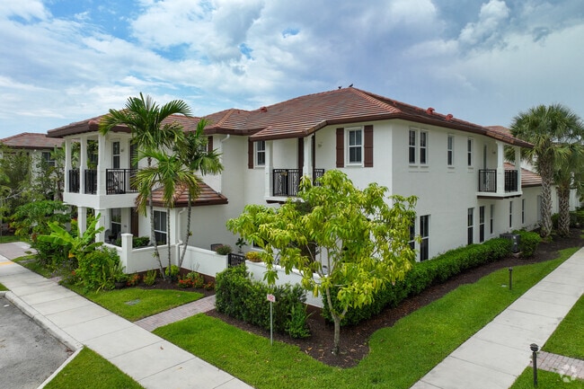 Mediterranean townhouse complexes provide many amenities.