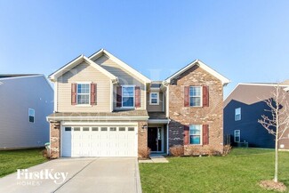 884 Blue Ash Trail, Greenwood, IN 46143