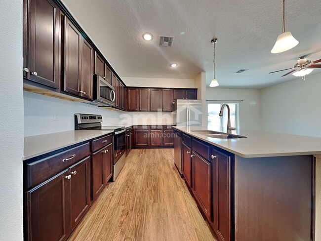 954 Summer Stone Lp, Apopka, FL 32703 - photo 3