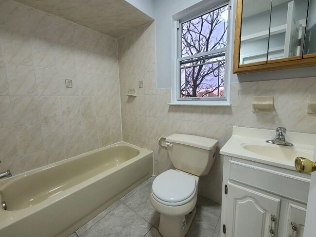 9 Wolcott Terrace unit 1, Newark, NJ 07112 - photo 4