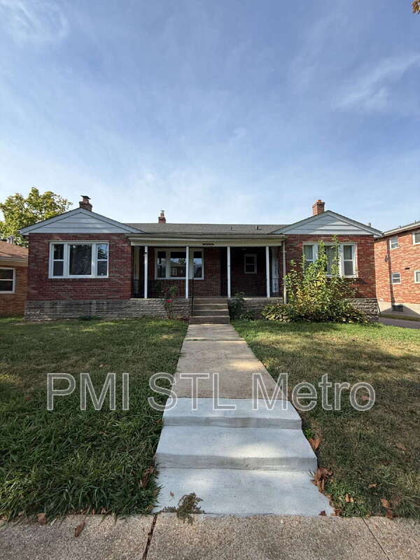 4952-4956-4956 Oleatha Ave Unit 4954, St. Louis, MO 63139