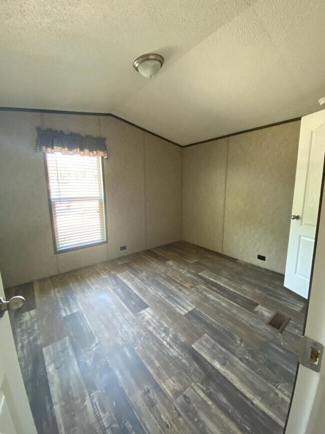 31449 Wisteria Rd unit 61 in resort, Magnolia, TX 77355 - photo 4