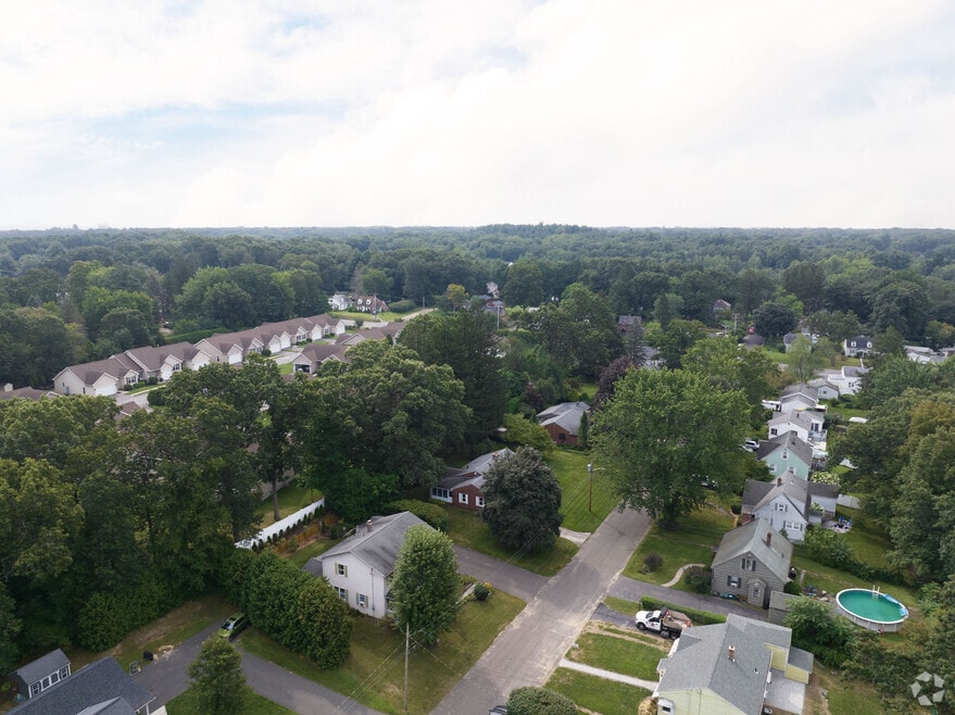 Neighborhood_South Hadley_Final_022624