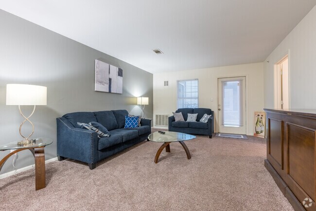 College Towne Apartments, Lansing, MI 48910 - photo 6