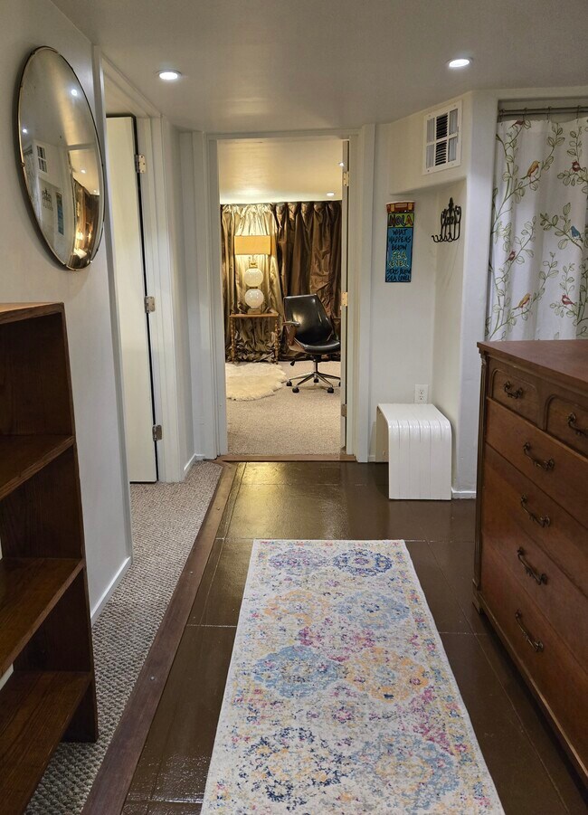 130 S Cortez St unit Japoolzzi Suite, New Orleans, LA 70119 - photo 4