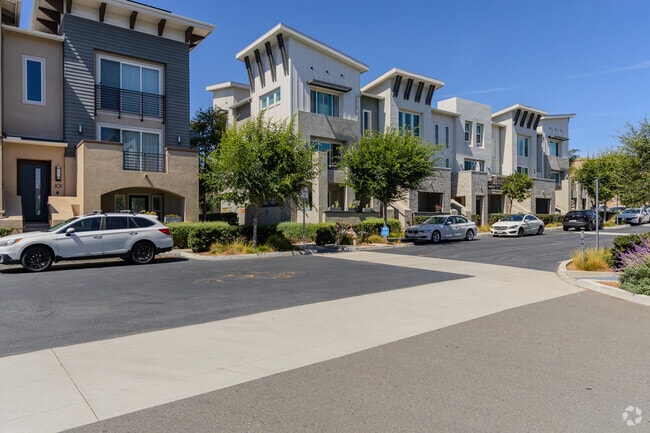 On the north side of Bressi Ranch, Townhomes lead residence closer to the shopping center.