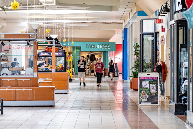 Heritage Mall is where many of the Albany locals go to shop.