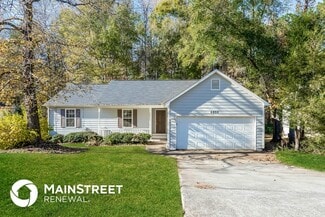 6805 Silver Maple Dr, Rex, GA 30273