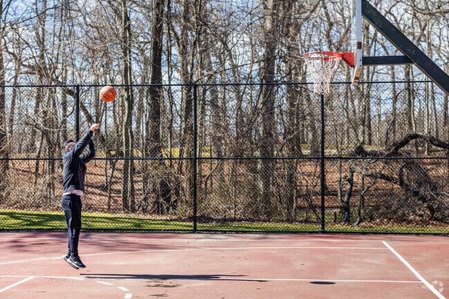 Practice your jump shop at Woodbury Syosset Park.