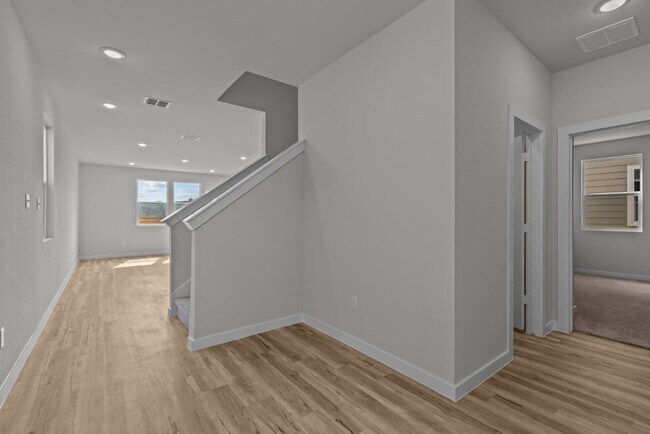 10746 Fairchild Way, Converse, TX 78109 - photo 2