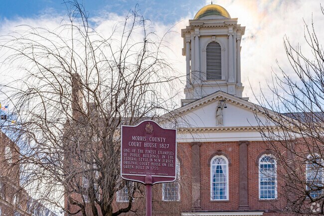 The Morris County Courthouse has been serving the general public of Morristown since 1827.
