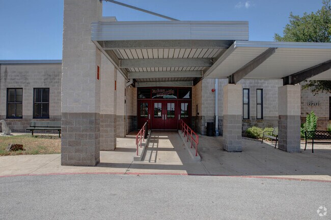 Mills Elementary School has a well-rounded curriculum.