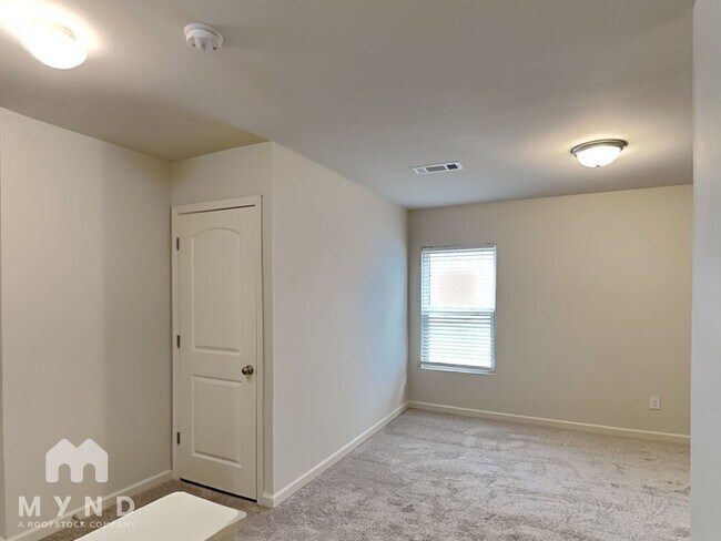 344 Freeman Cir, Villa Rica, GA 30180 - photo 6