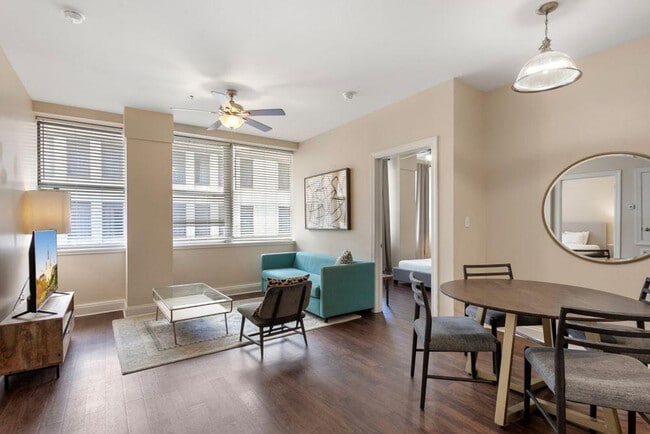 925 Common St unit ID1266936P, New Orleans, LA 70112 - photo 5