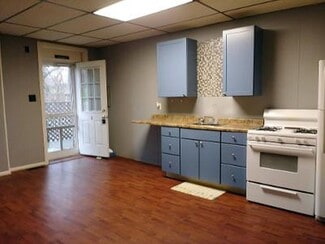 9 Laird Ave Unit A, Wheatland, PA 16161