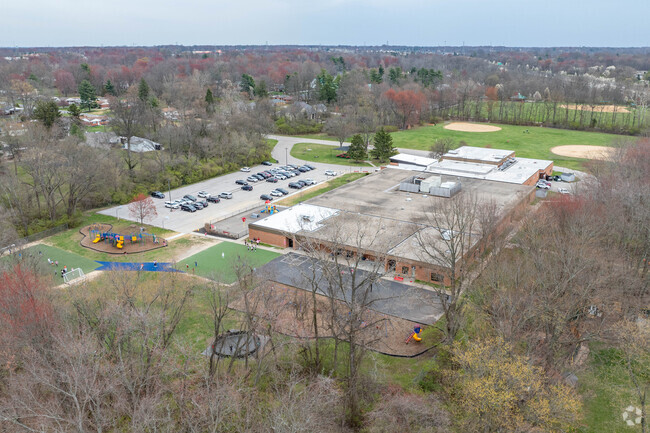 Ayer Elementary School provides education to grades K-6 in 
Forestville.
