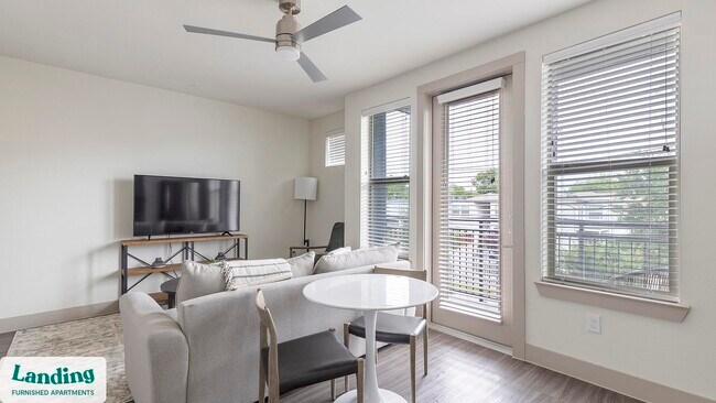 3383 Cedarplaza Ln unit 2215.1410833, Dallas, TX 75235 - photo 7