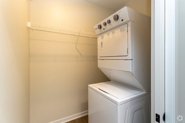 Little Bo Bungalows and Flats, Omaha, NE 68108 - photo 6