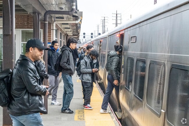 The Valley Stream LIRR station is just a short trip away from the bustling New York City.