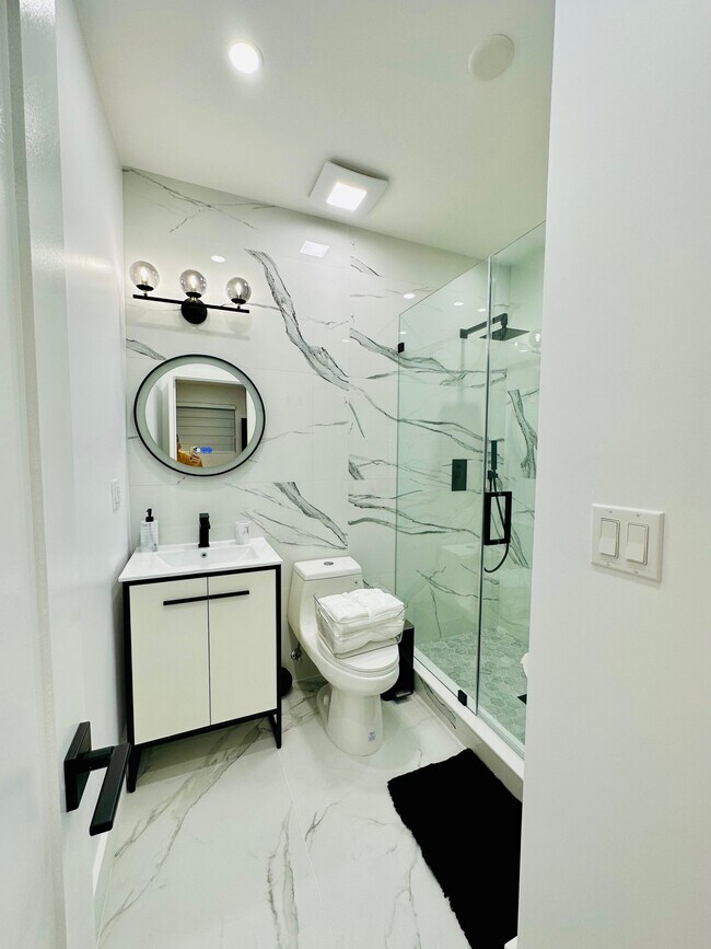 9625 SW 132nd Ct unit Efficiency, Miami, FL 33186 - photo 6