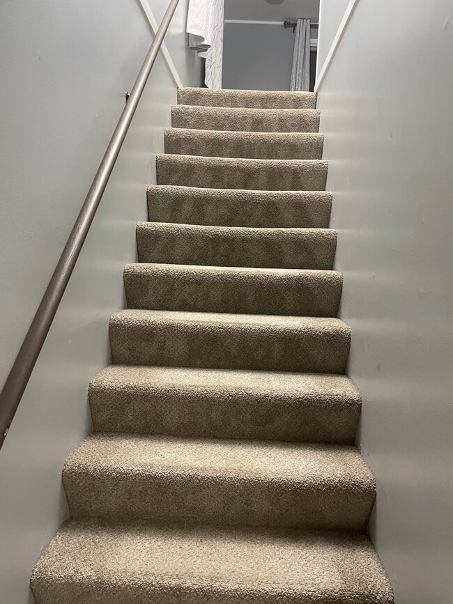 225 Barcliffe Ln, Schaumburg, IL 60194 - photo 7