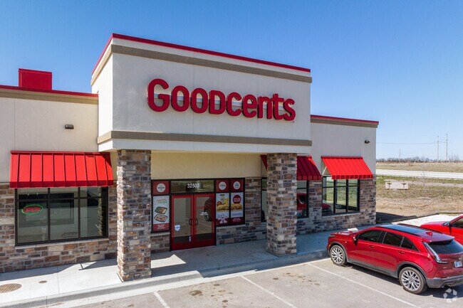 Goodcents offers Gardner cold and hot subs, salad and pasta.