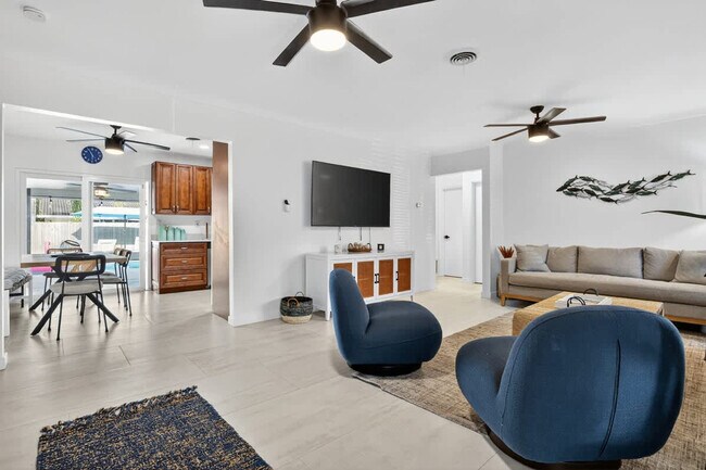 5760 NE 18th Ave unit ID1372355P, Fort Lauderdale, FL 33334 - photo 4