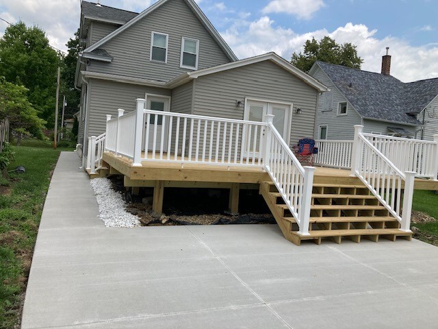 1829 3rd St unit 3U, Moline, IL 61265 - photo 3