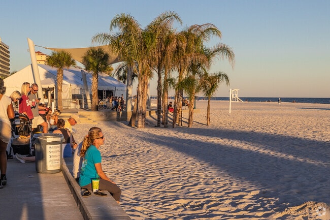The beach in Gulf Shores and all it's activities is just a short drive from Robertsdale.