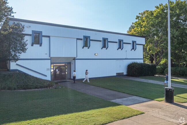 The local gymnastics center at Bishop Park offers programs for all ages in Oglethorpe.