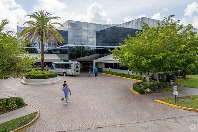 Healthcare needs in Boca del Mar are met by nearby West Boca Medical Center.