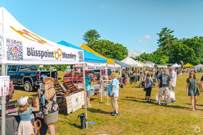 Pinehurst locals explore unique booths and local goods at the Billerica Community Farmers Market.