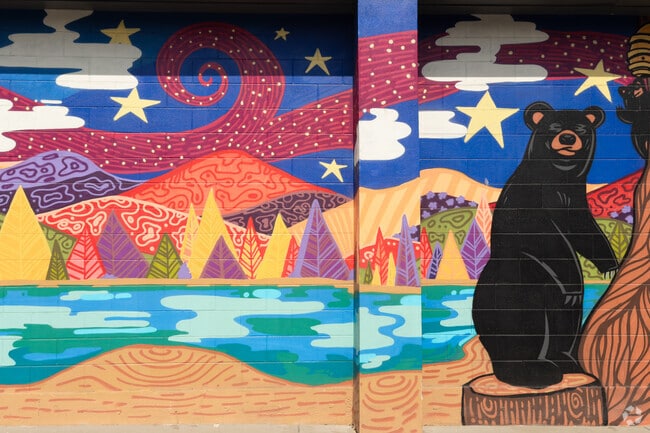 Northwest vibes permeate the streets in art and murals around the Garden District.