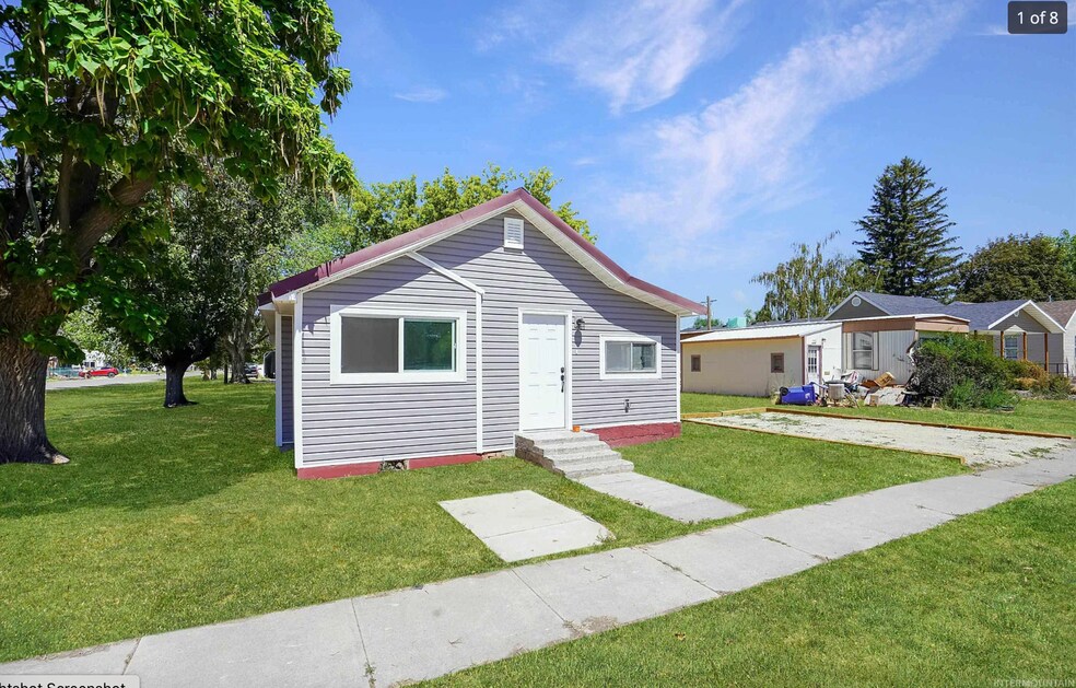 924 3rd St unit 2, Rupert, ID 83350 - photo 1