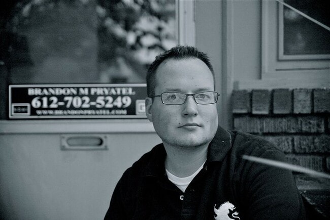Agent Photo