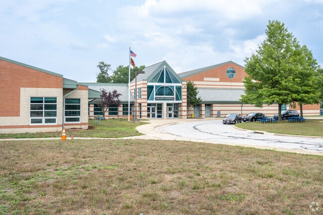 Meade Heights Elementary School in Fort Meade helps students excel.