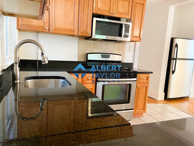 13 Sachem St unit 1, Roxbury Crossing, MA 02120 - photo 2