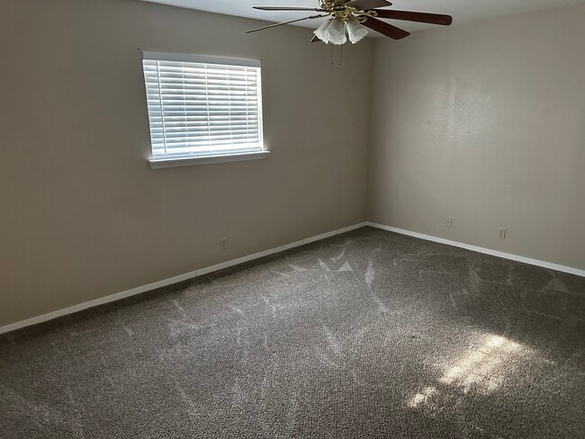 1200 Woodruff St, San Angelo, TX 76905 - photo 5