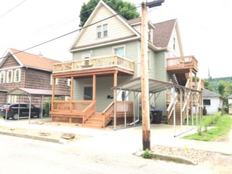 1335 Franklin Ave Unit 2, Franklin, PA 16323